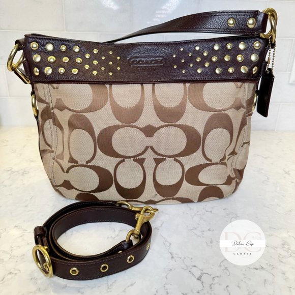 Coach Vintage Jacquard Signature Logo Grommet Shoulder Bag EUC - Picture 1 of 14